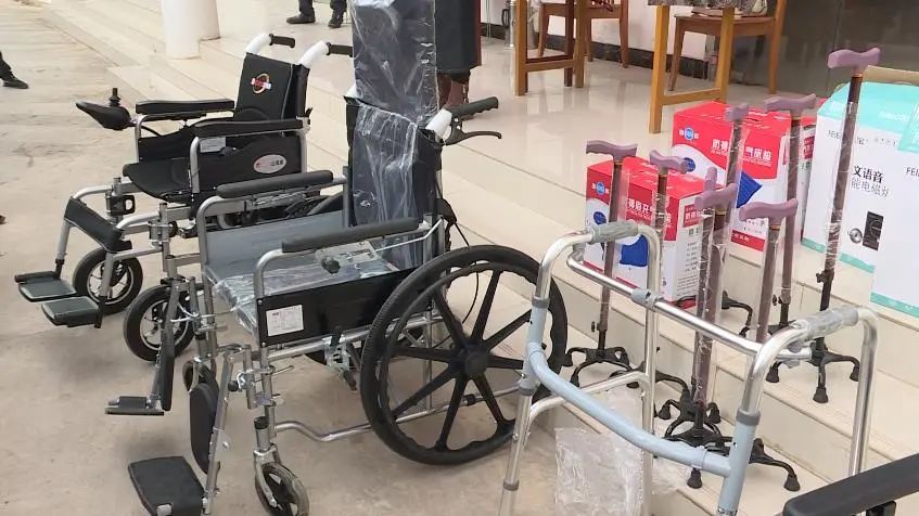扶残助残，温暖同行——大姚金碧镇136名残疾人获赠基本型辅助器具